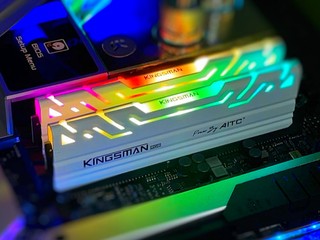 台灣品牌、高性價比 !! KINGSMAN Gaming RGB D4-3200 32GB Kit 台灣品牌、高性價比 !! KINGSMAN Gaming RGB D4-3200 32GB Kit