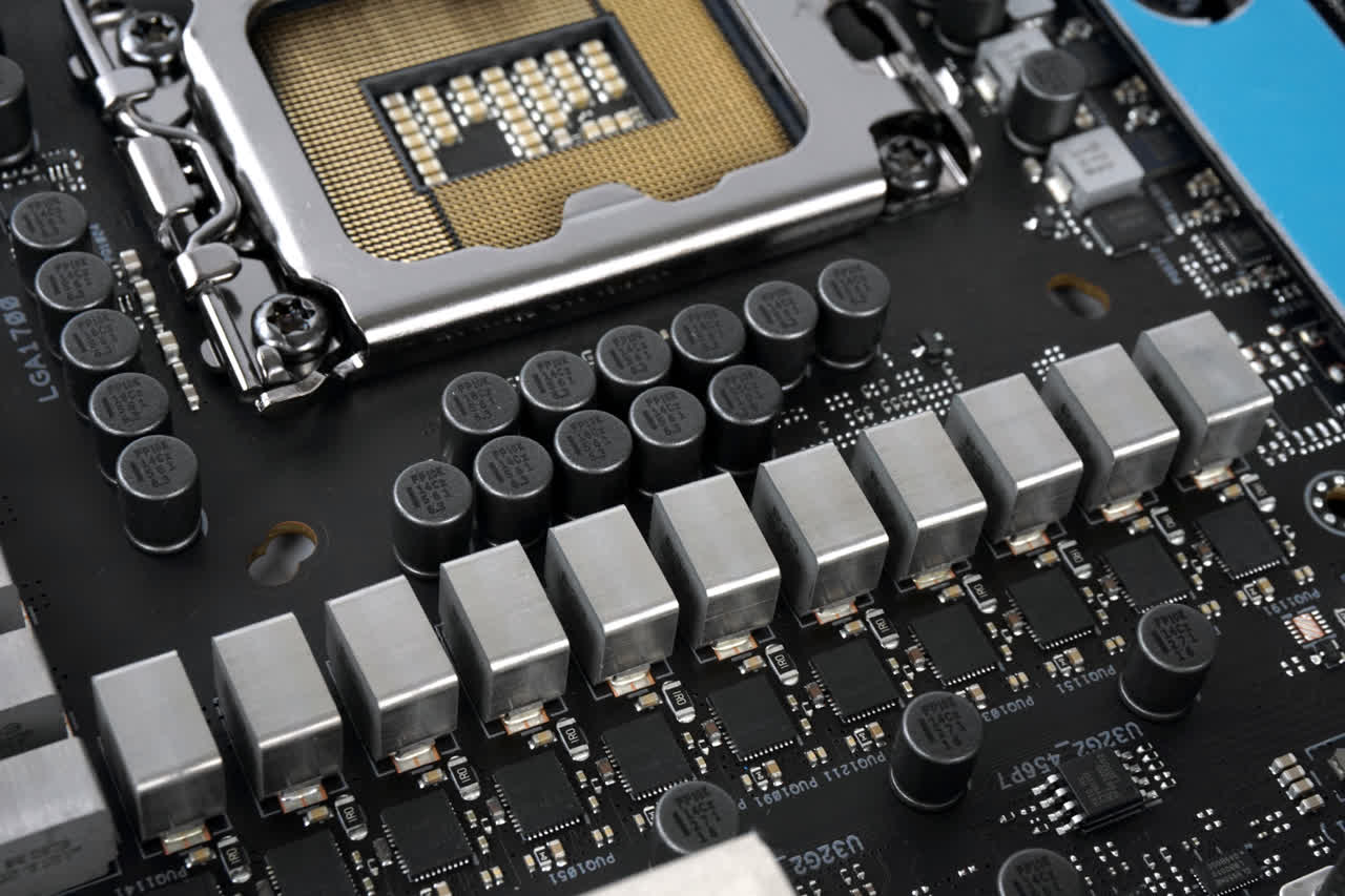 ASUS ROG MAXIMUS Z690 HERO