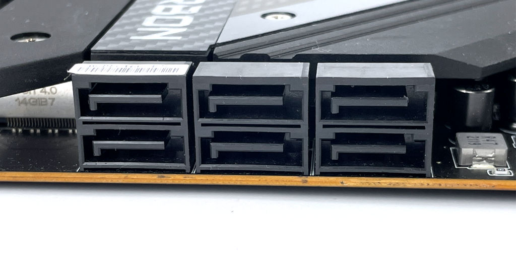 Z690 Carbon