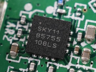 Linksys Atlas Pro 6 開箱+拆機