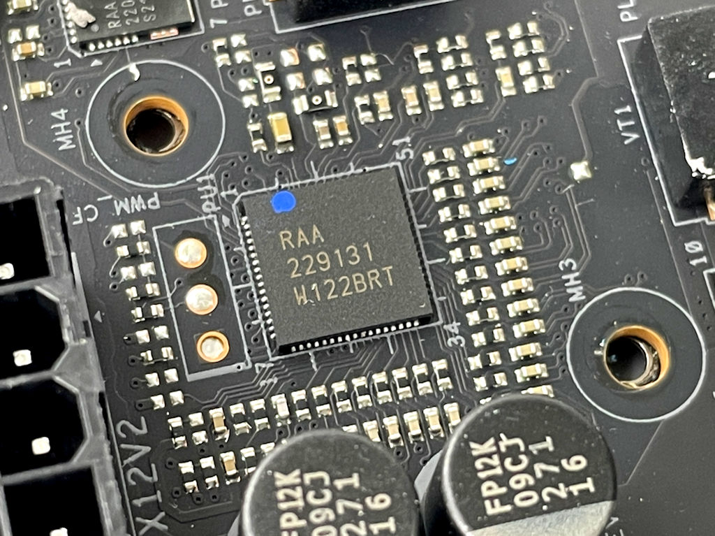 Z690 TAICHI