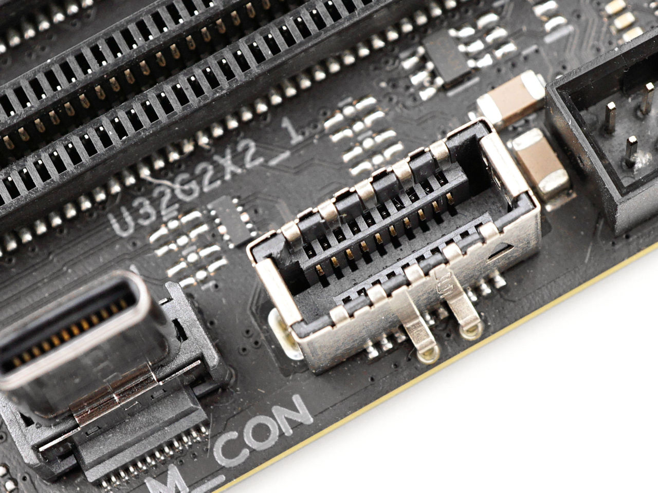 ASUS ROG STRIX Z690-I GAMING WIF