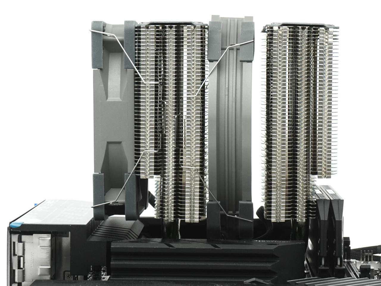 Thermalright Frost Commander 140