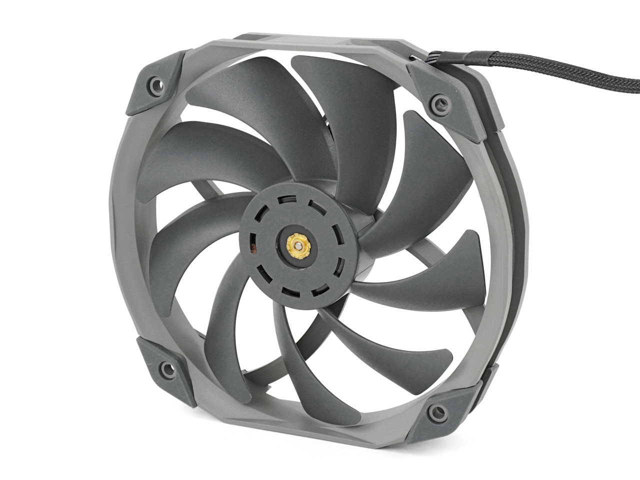 Thermalright Frost Commander 140