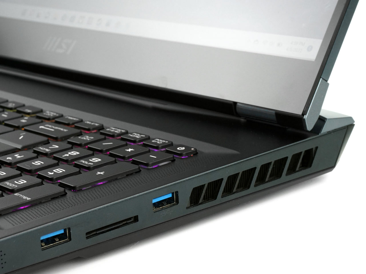 MSI Raider GE76 12UHS 外觀+拆機