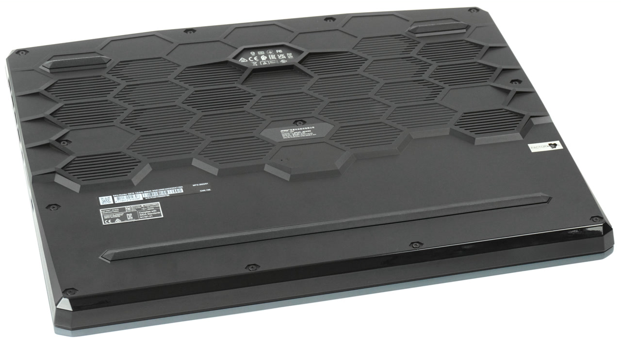 MSI Raider GE76 12UHS 外觀+拆機