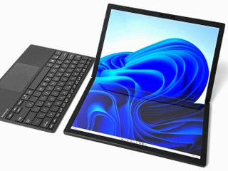 12.5 吋筆電 or 17.3 吋平板 ASUS Zenbook 17 Fold OLED 可折疊屏筆電