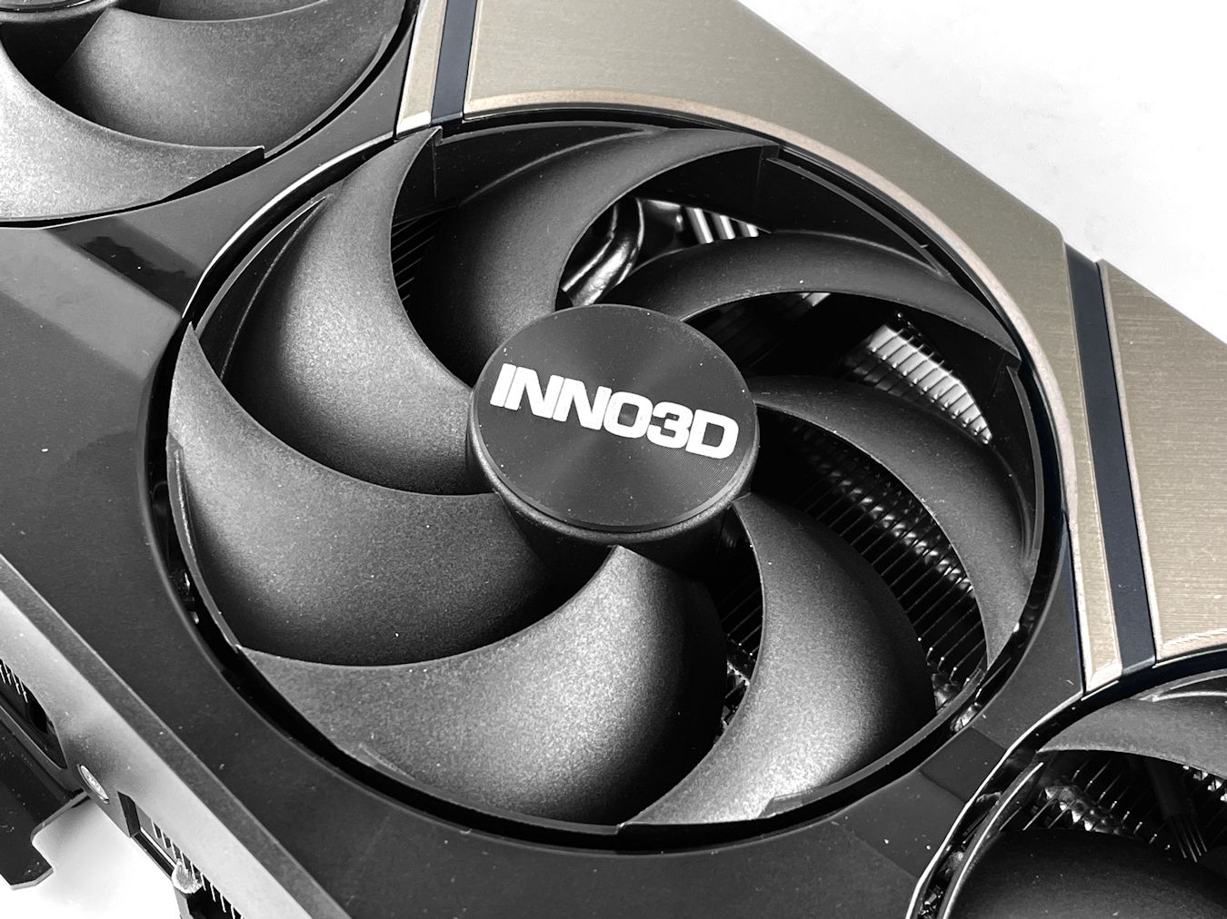 RTX 4090 X3 OC