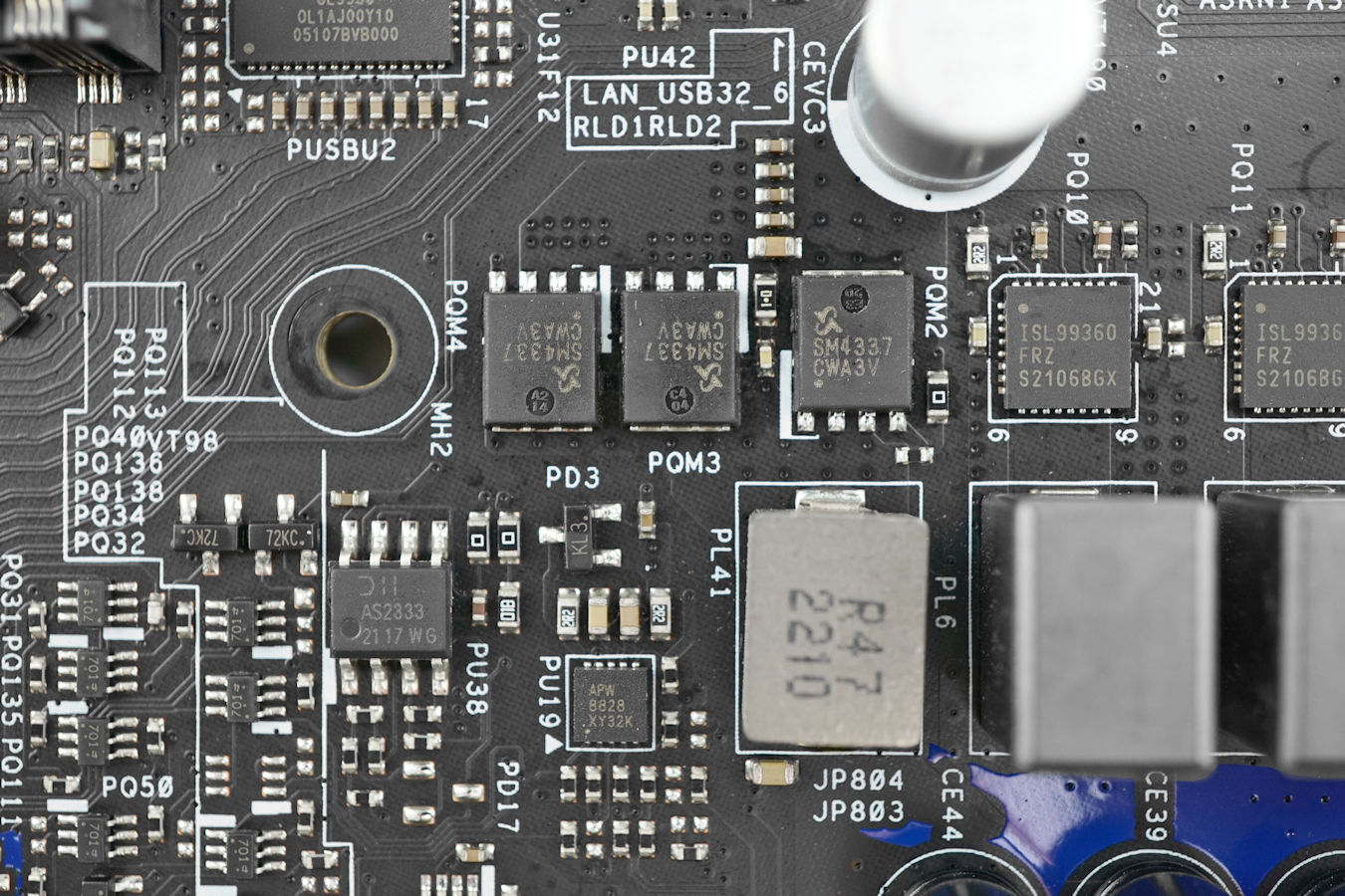 ASRock Z790 LiveMixer 主機板