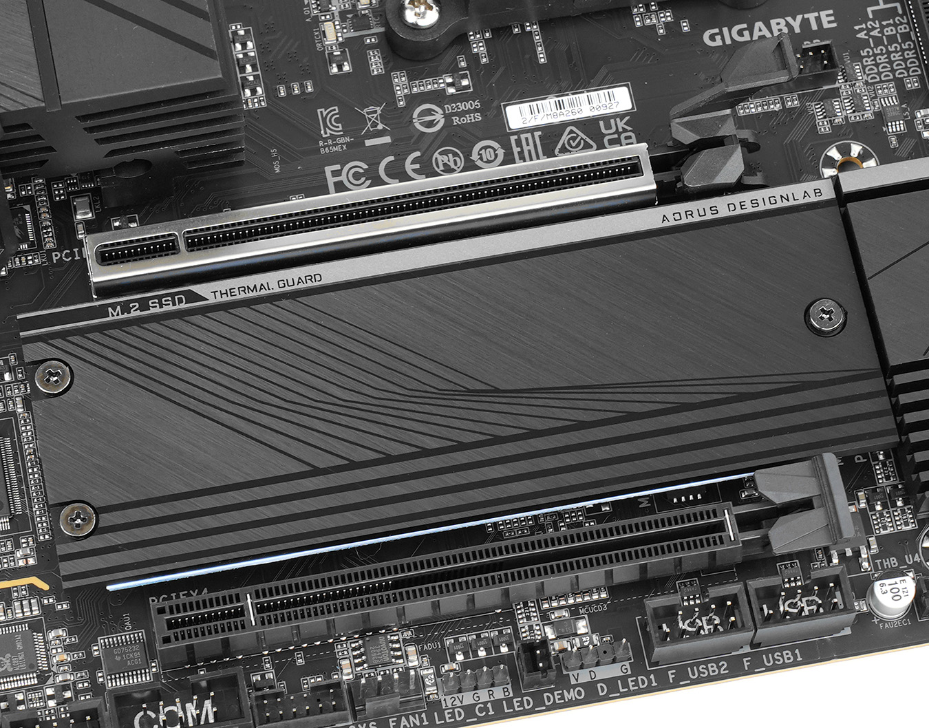 GIGABYTE B650M AORUS ELITE