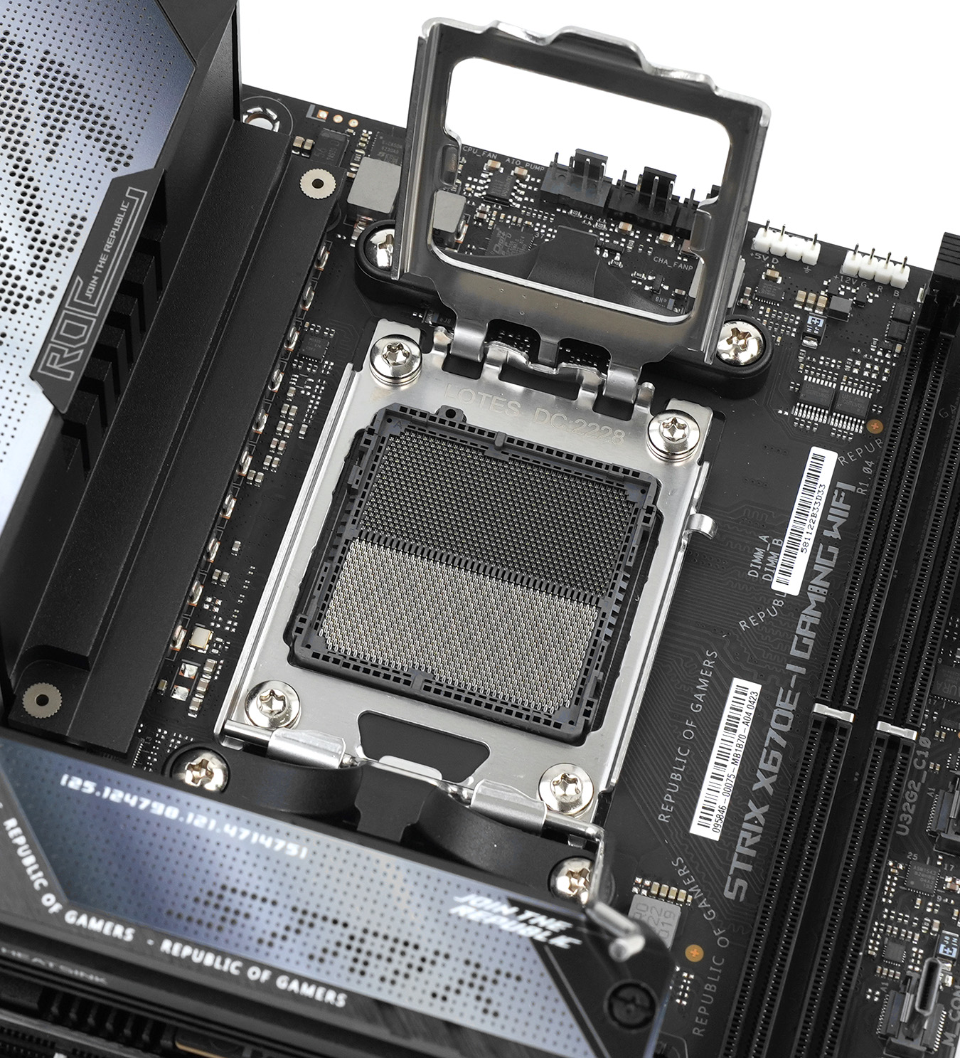 ASUS ROG STRIX X670E-I