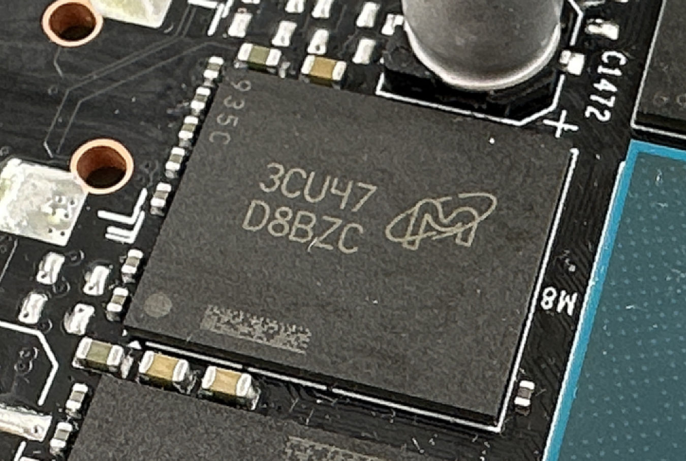 RTX 4070 AIRO