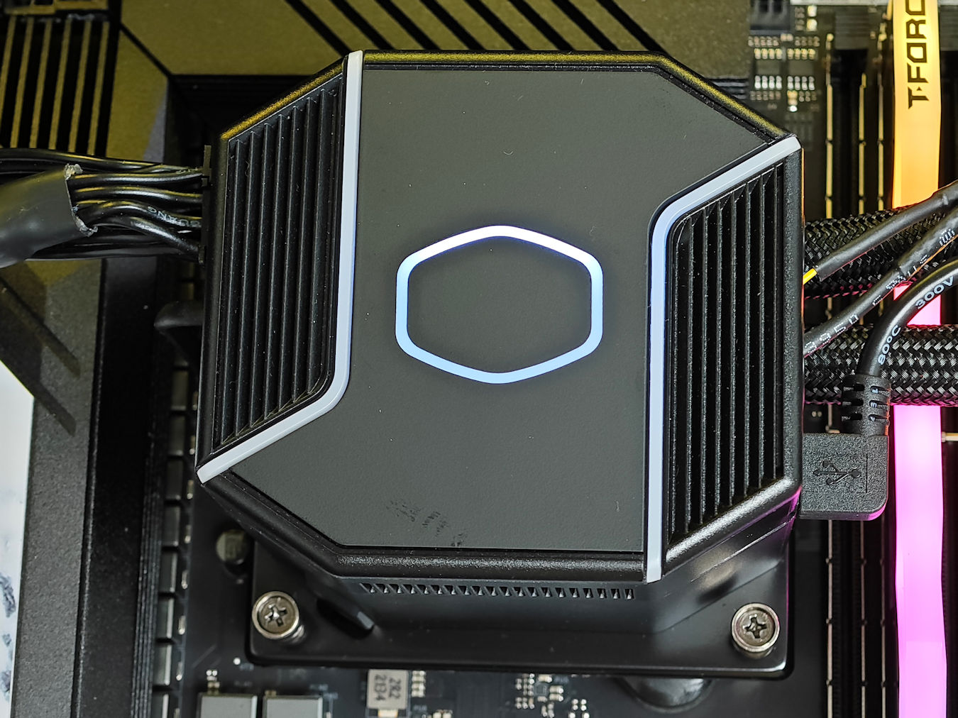 Cooler Master ML360 SUB-ZERO EVO