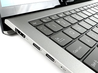 ASUS Zenbook S 13 OLED