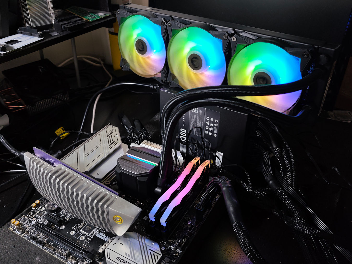 性價比高、全家桶必備 MSI MAG CORELIQUID M360 一體式水冷 電腦領域 HKEPC Hardware 全港 No