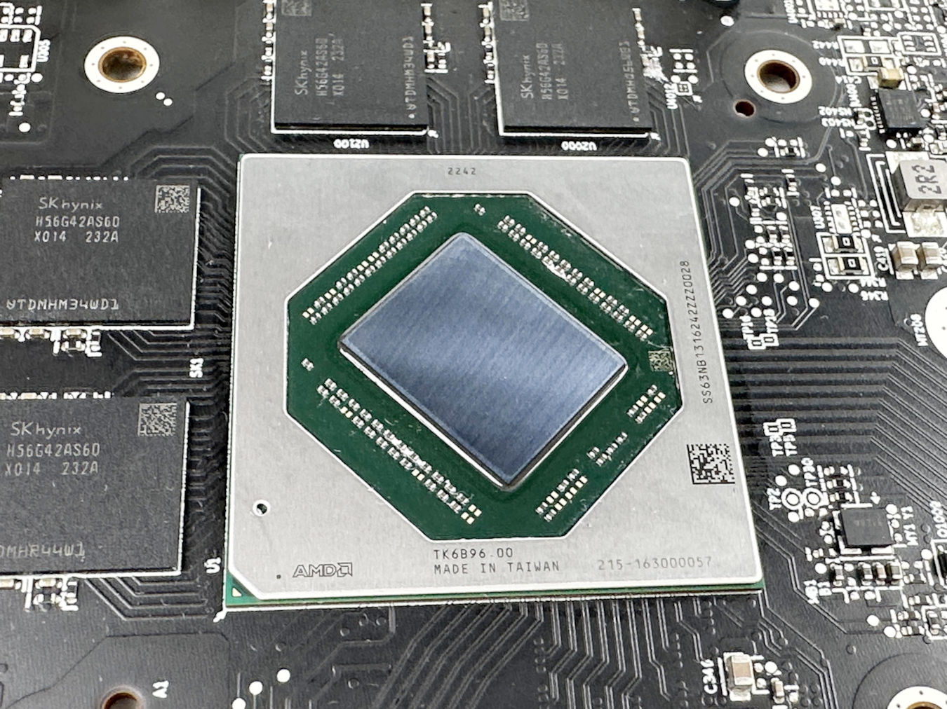 Radeon RX 7600 PCB