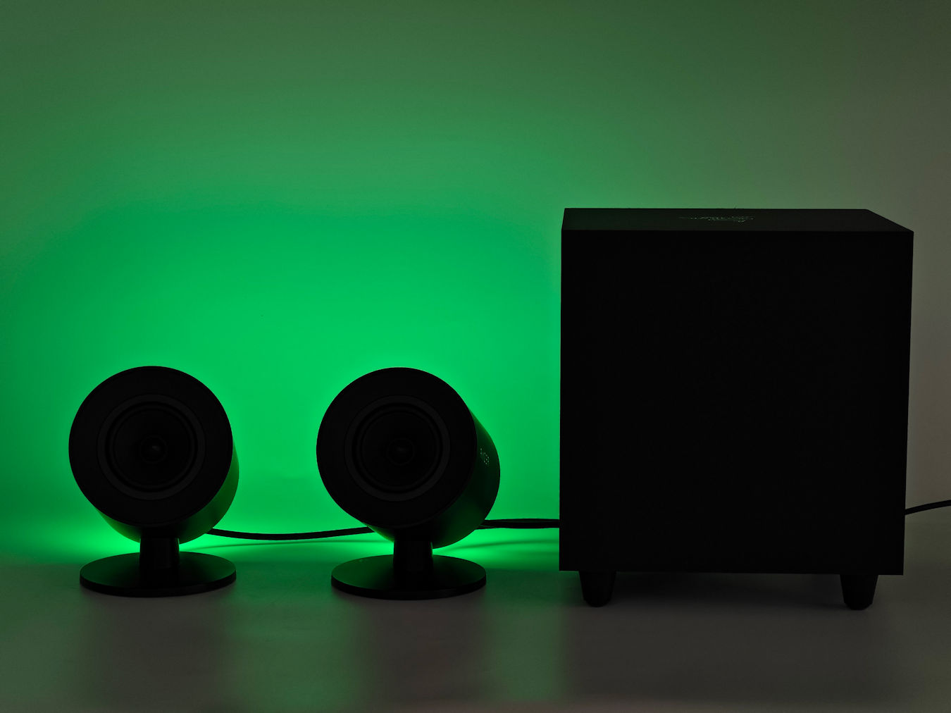 Razer Nommo V2 2.1 電腦遊戲喇叭