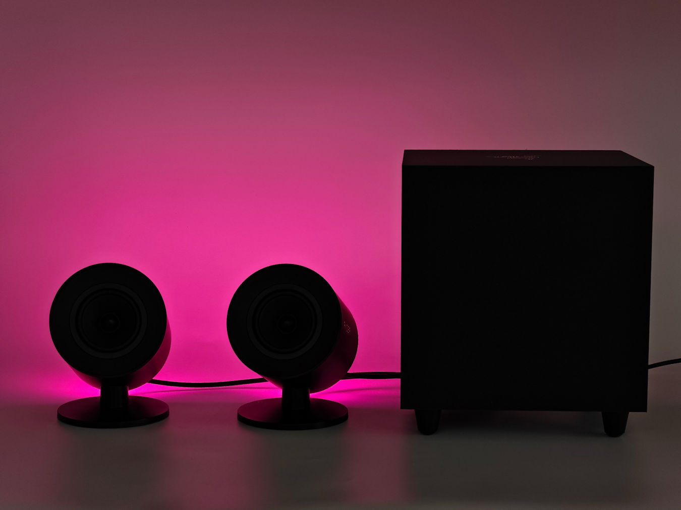 Razer Nommo V2 2.1 電腦遊戲喇叭