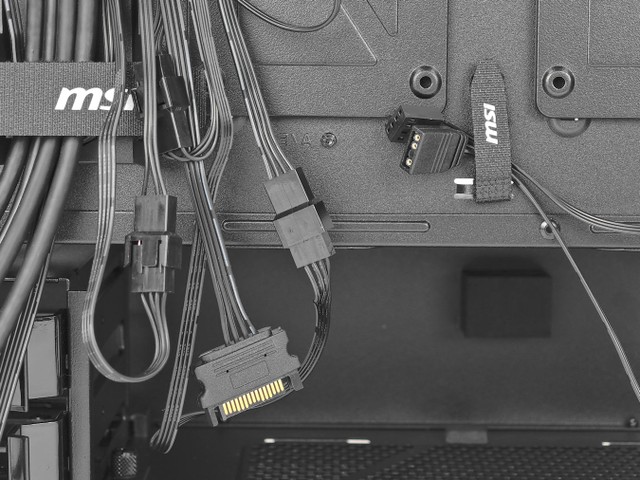 MSI MPG GUNGNIR 300R AIRFLOW 機箱