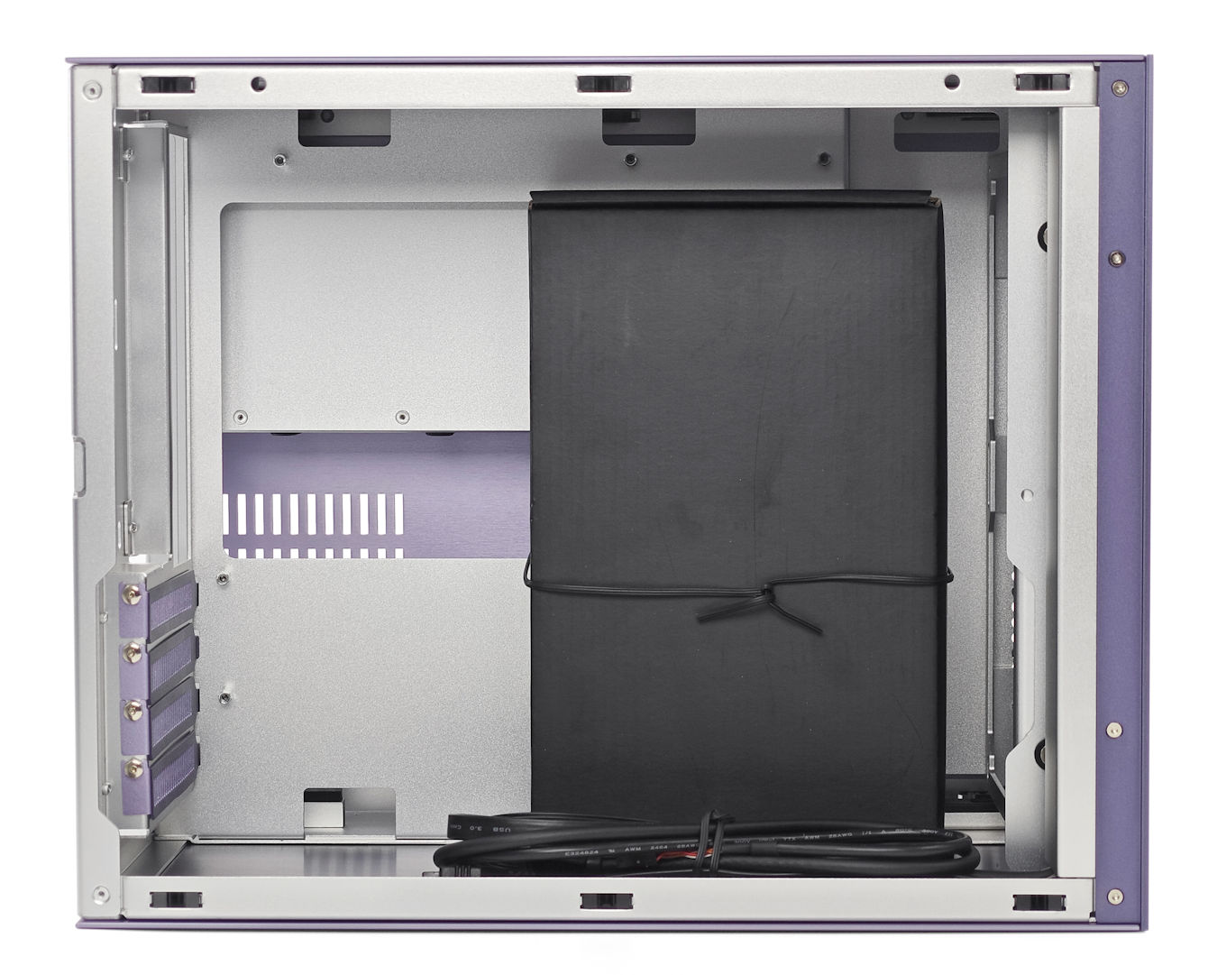 abee AS Enclosure W1 機箱
