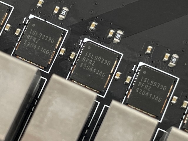MAG Z790 EDGE Ti MAX WiFi
