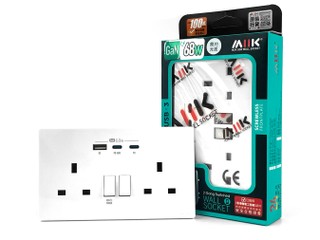 PD 3.0 快充、68W 總輸出 M2K GaN 68W Type-C/USB 入牆插座
