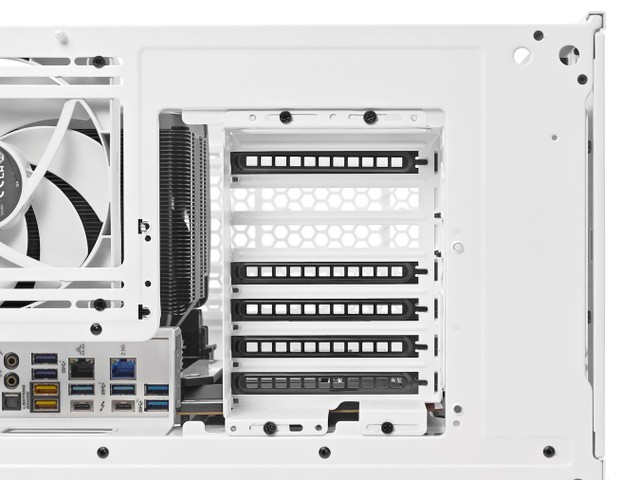 Thermaltake CTE C750 Air 機箱