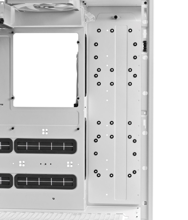 Thermaltake CTE C750 Air 機箱
