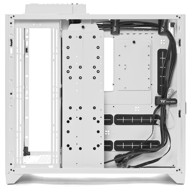 Thermaltake CTE C750 Air 機箱