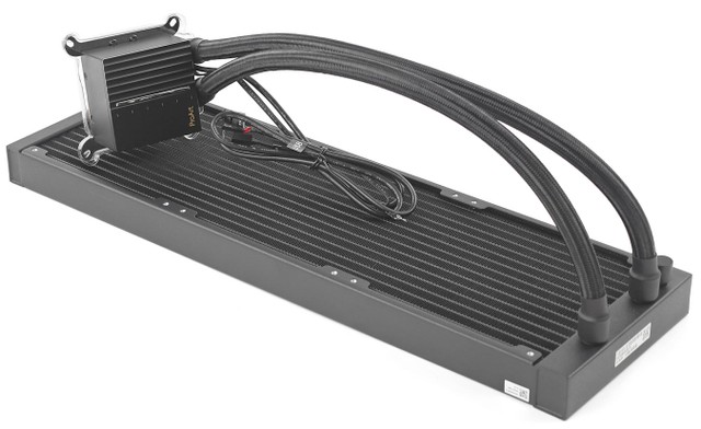 ASUS ProArt LC 420 一體式水冷