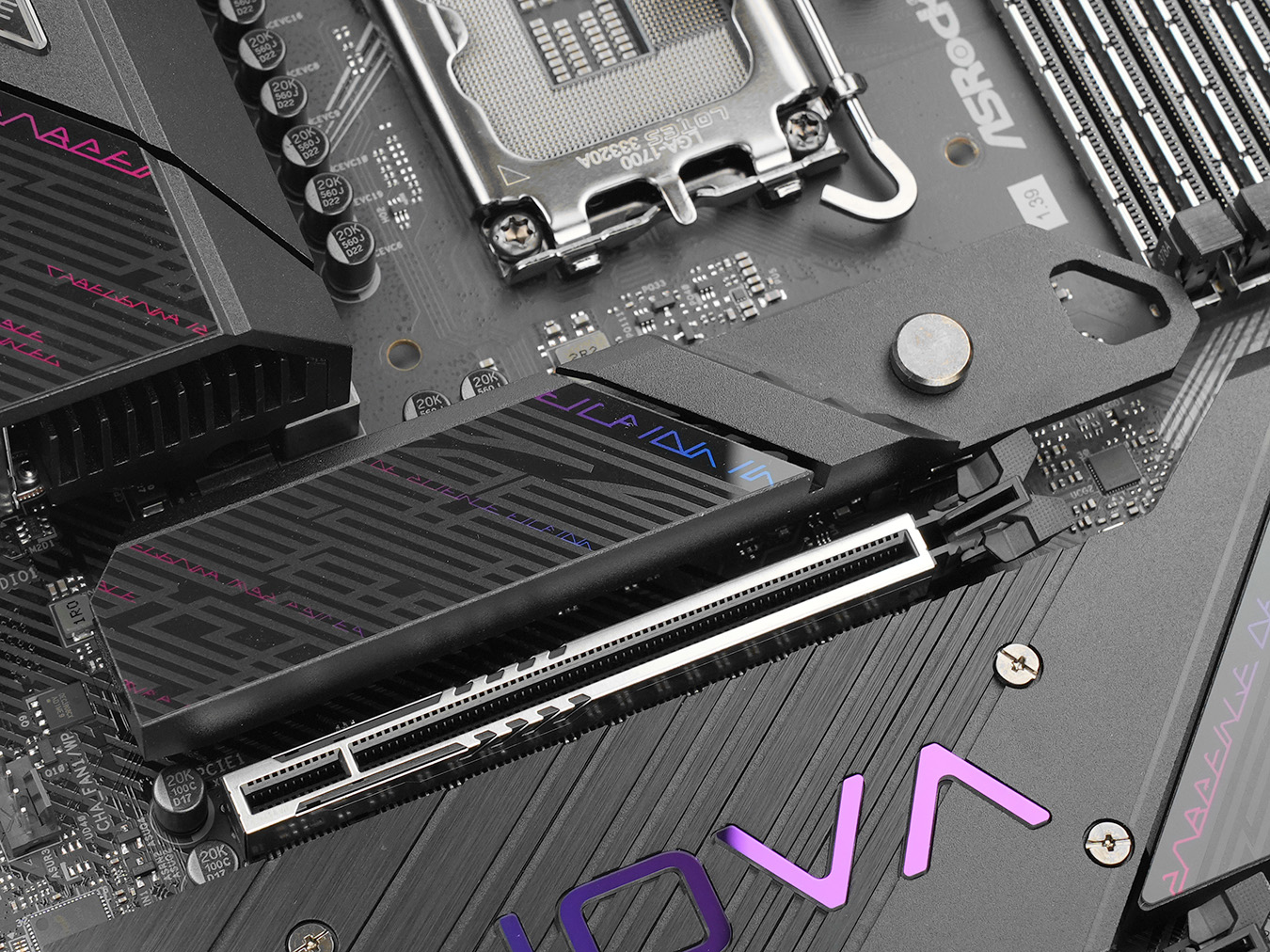 ASRock Z790 Nova WiFi