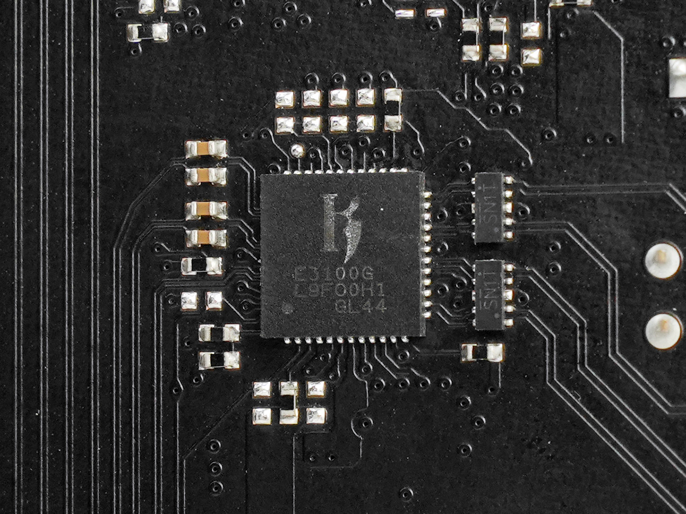 ASRock Z790 Nova WiFi