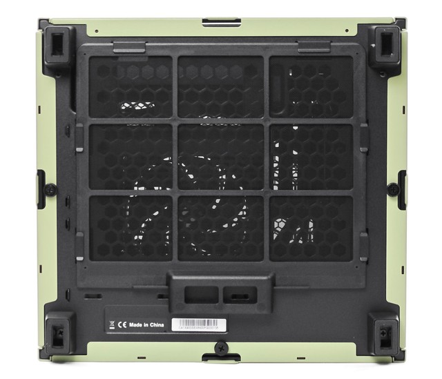 Thermaltake The Tower 200 迷你機箱
