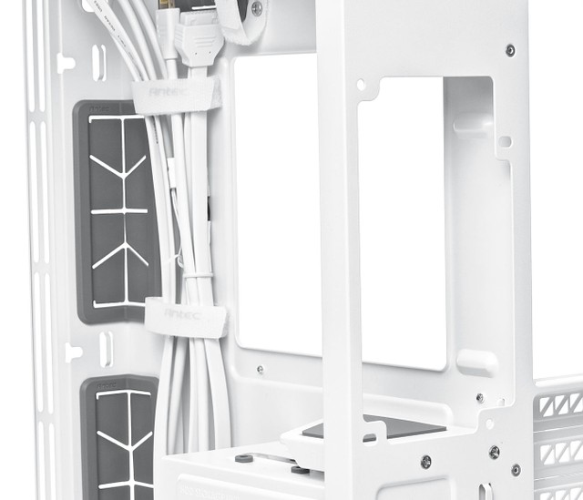 ANTEC C8 WHITE 機箱