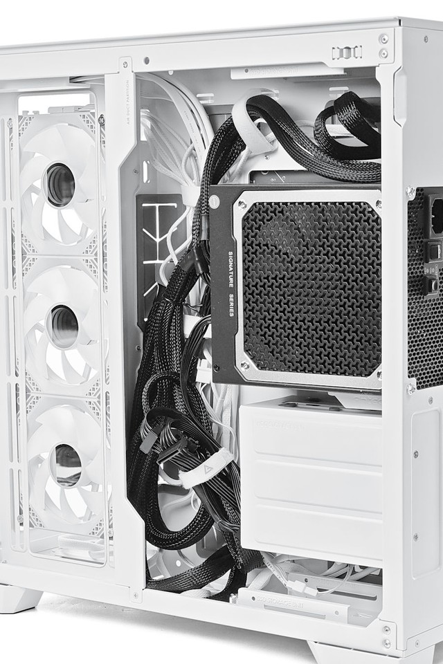 ANTEC C8 WHITE 機箱