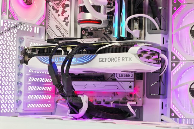 ANTEC C8 WHITE 機箱