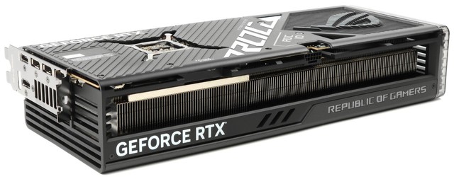 ROG Strix GeForce RTX 4080 SUPER