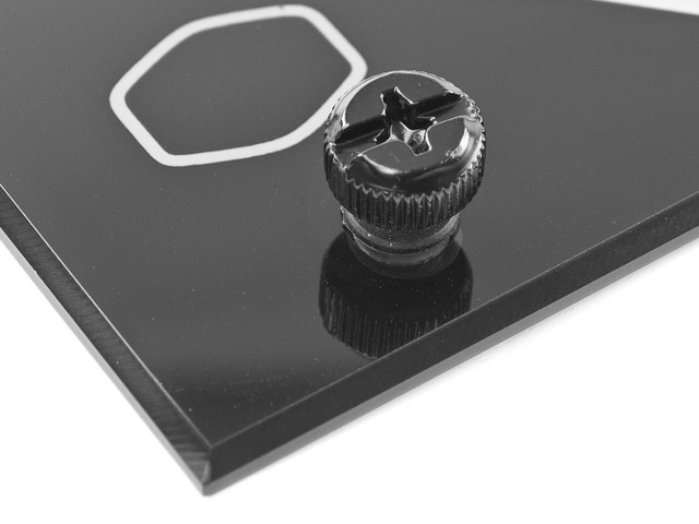 Cooler Master Q300L V2 機箱