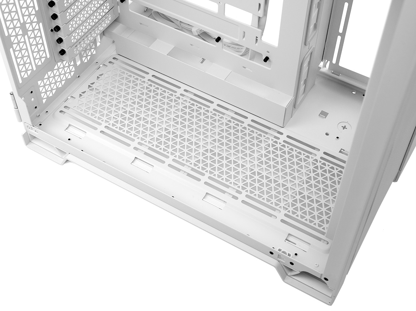 CORSAIR 6500D Airflow