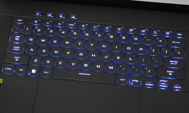 ROG Zephyrus G16 (2024) GU605 筆電