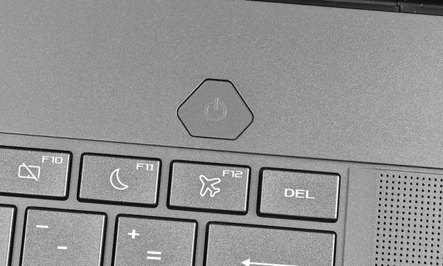 ROG Zephyrus G16 (2024) GU605 筆電