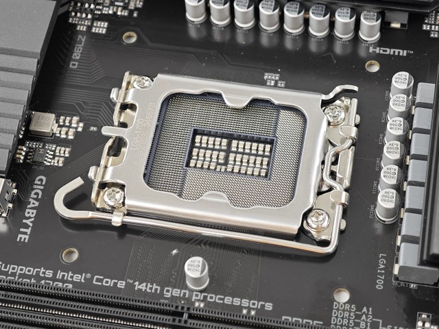 GIGABYTE Z790 D 主機板