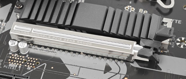 GIGABYTE Z790 D 主機板