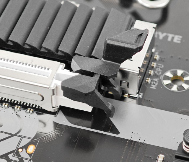 GIGABYTE Z790 D 主機板