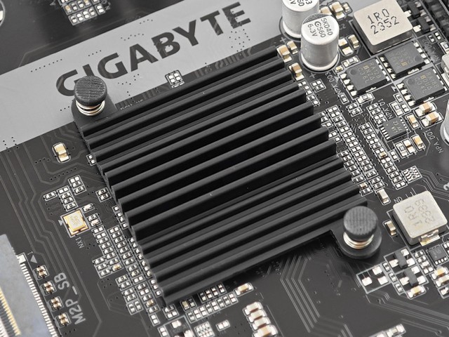 GIGABYTE Z790 D 主機板