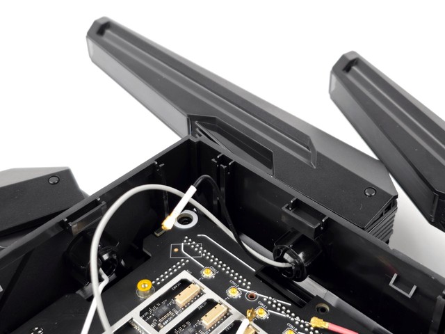 ROG Rapture GT-BE98 拆機
