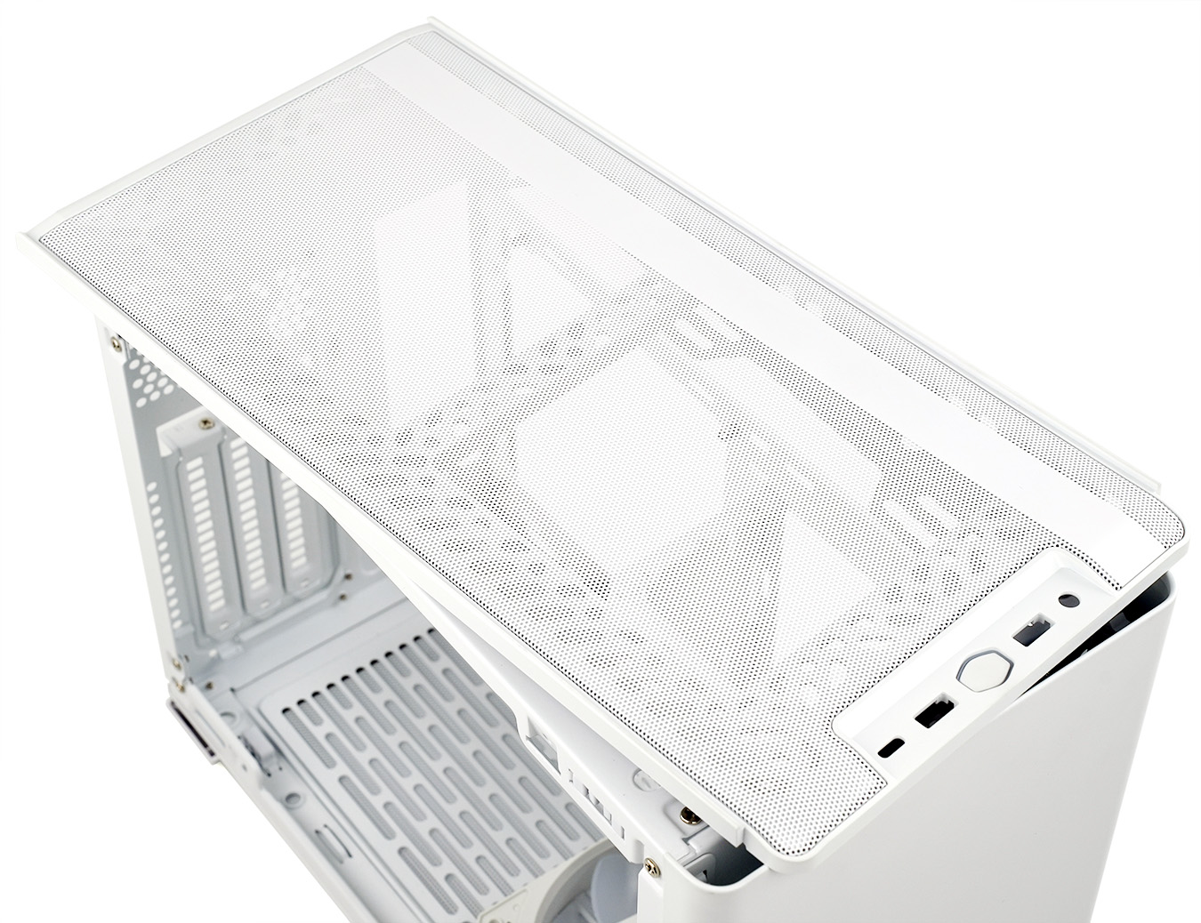 Cooler Master NR200P V2