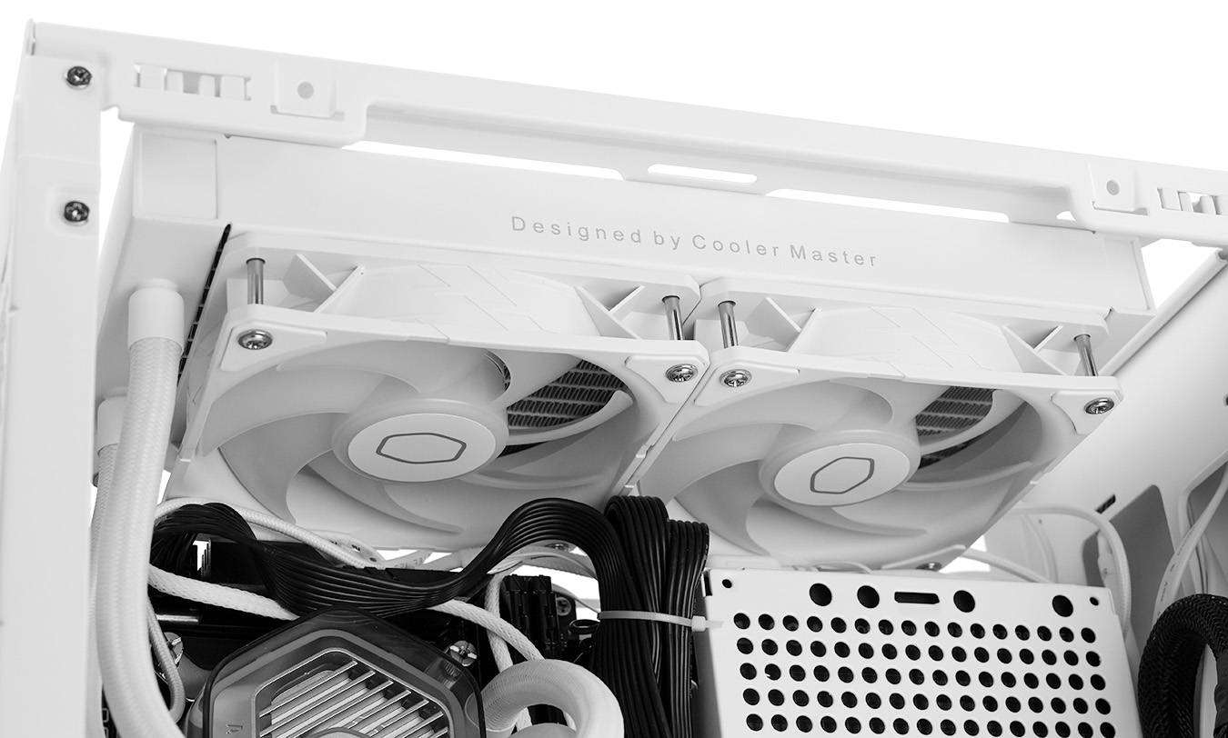 Cooler Master NR200P V2