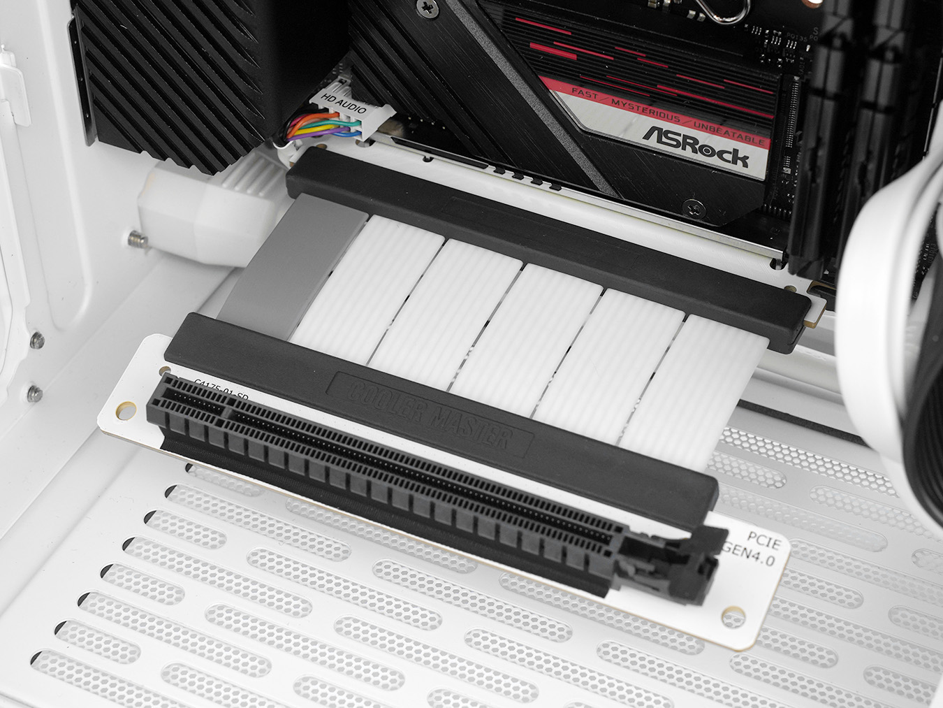 Cooler Master NR200P V2