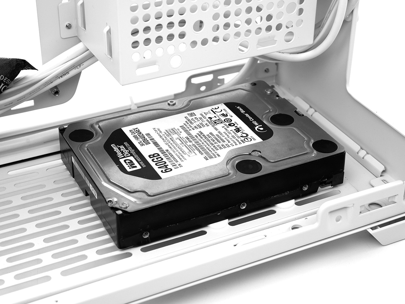 Cooler Master NR200P V2